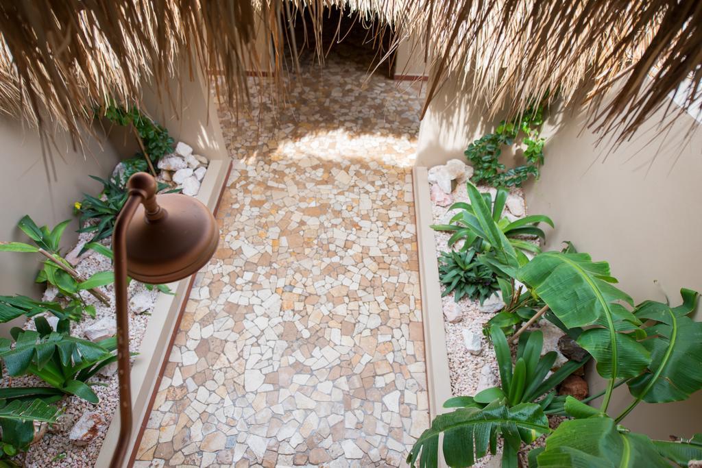 Lagun Blou Dive And Beach Resort Exterior foto