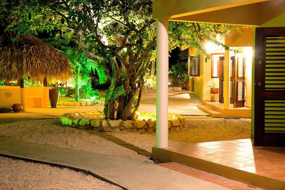 Lagun Blou Dive And Beach Resort Exterior foto