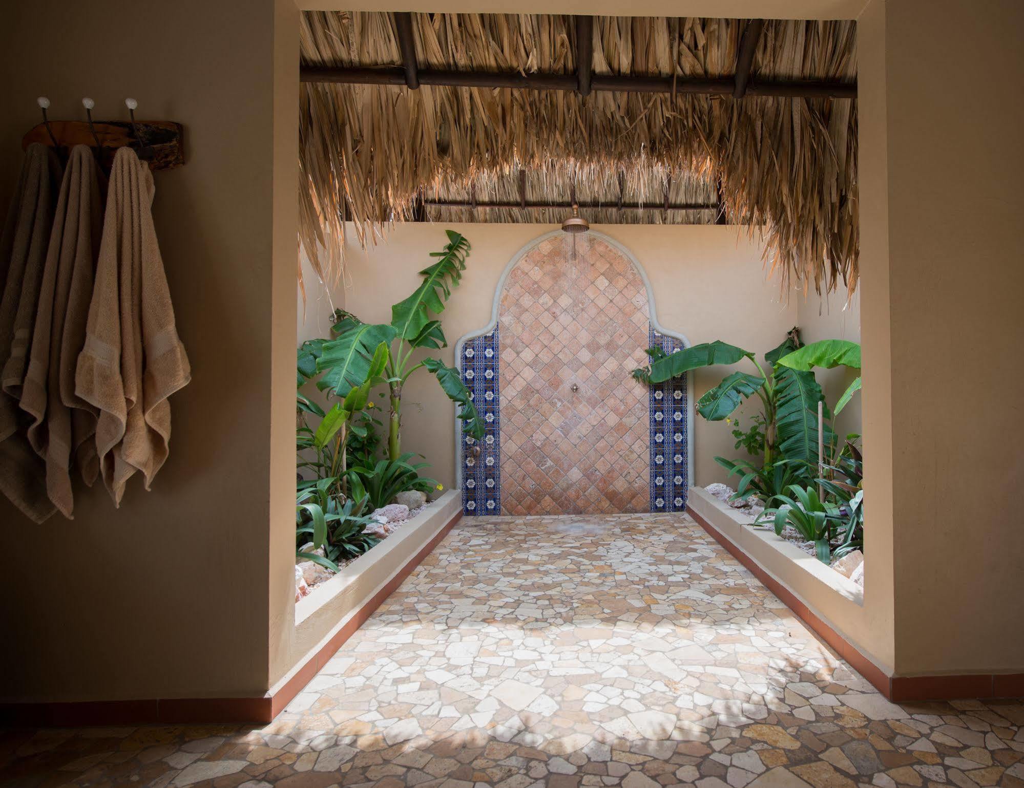 Lagun Blou Dive And Beach Resort Exterior foto