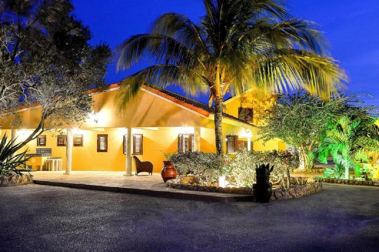 Lagun Blou Dive And Beach Resort Exterior foto